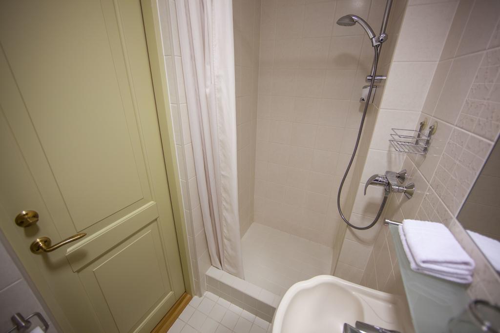 Hotel Aasa Külalistemaja Viljandi  Habitación foto