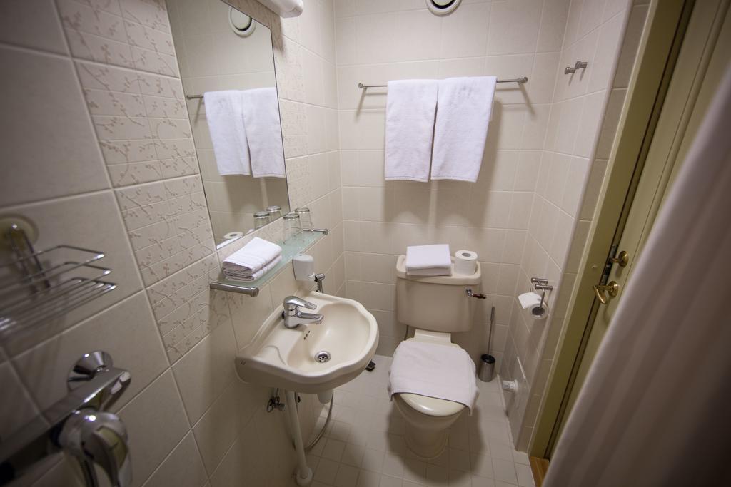 Hotel Aasa Külalistemaja Viljandi  Habitación foto